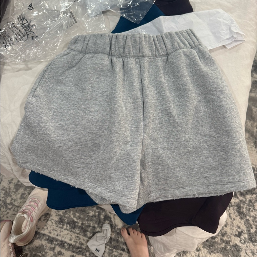 Nuuds grey vintage fleece shorts